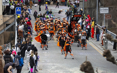 Ανεξέλεγκτη έκρηξη σε καρναβαλικό άρμα στην Ελβετία με έντεκα τραυματίες