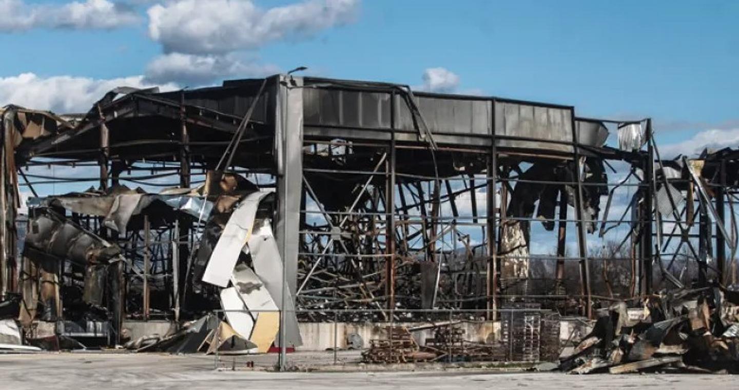 Εργοστάσιο «Βιολάντα»: Συνελήφθη εκ νέου ο ιδιοκτήτης – Τι γνωρίζουμε μέχρι στιγμής