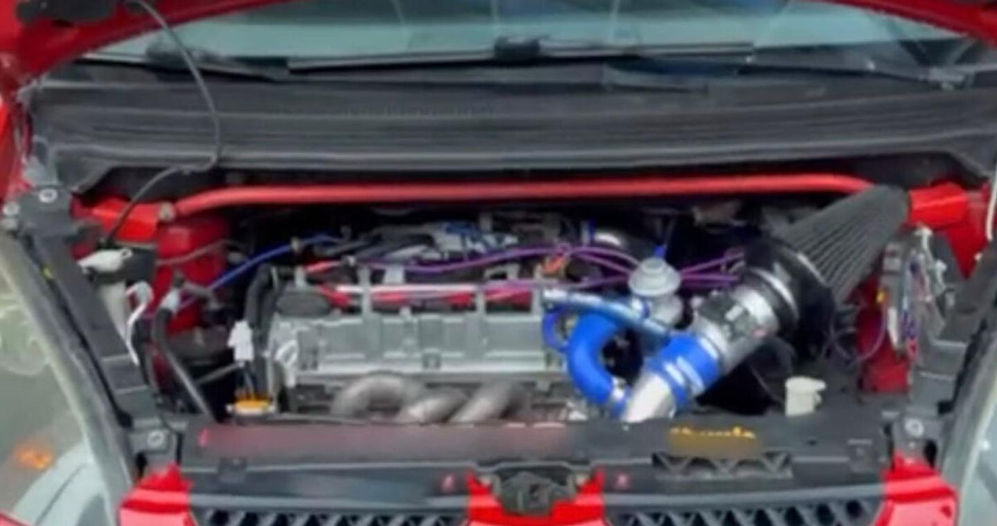 Ταυτοποιήθηκε 30χρονος που συμμετείχε σε κόντρες στην Αττική - Ανέβαζε βίντεο στα social media όπου έτρεχε με ιλιγγιώδεις ταχύτητες