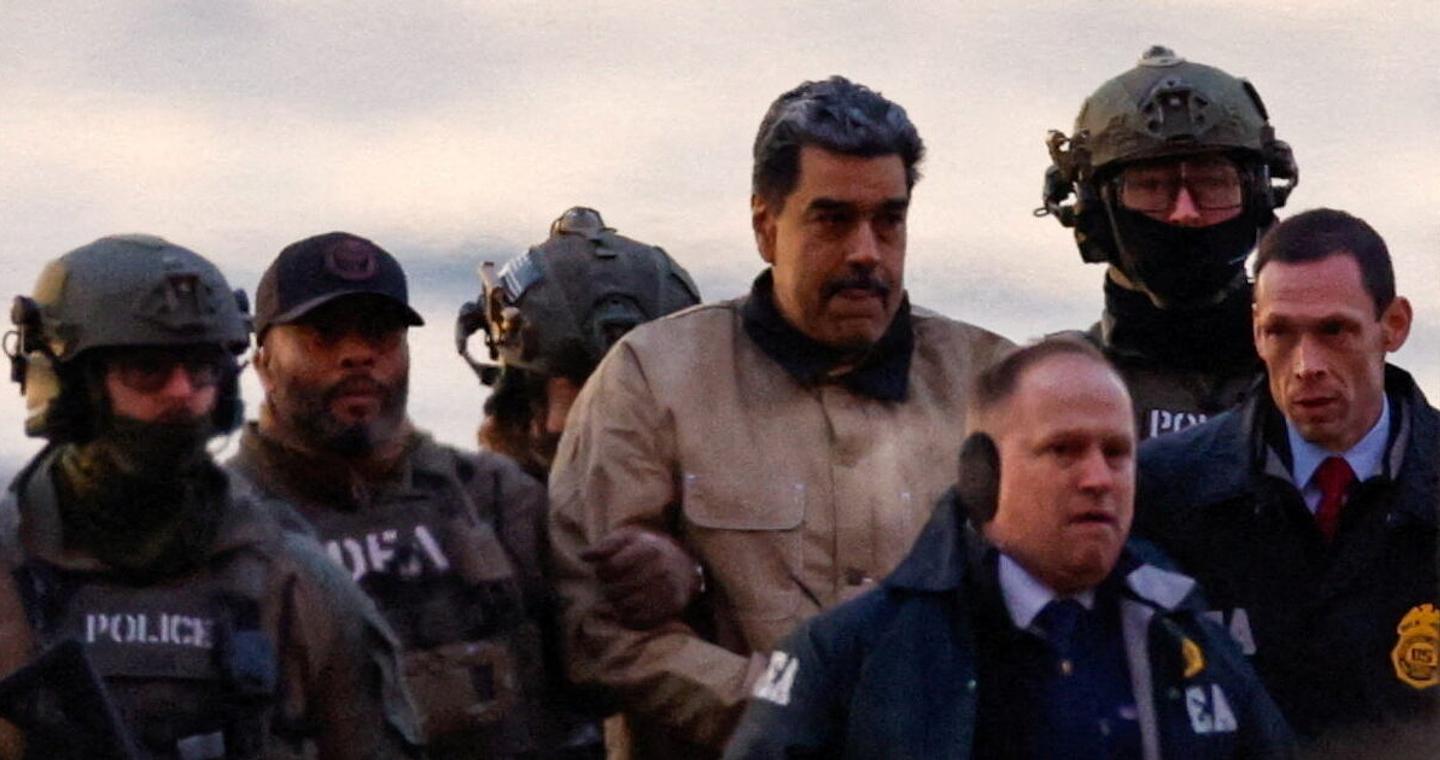 Σάλος στις ΗΠΑ μετά από δημοσιεύματα που μιλάνε για χρήση τεχνητής νοημοσύνης στην επιχείρηση σύλληψης του Μαδούρο στη Βενεζουέλα