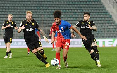 Αλύγιστος Άρης στον Βόλο: Ο Αθανασιάδης έσωσε τον βαθμό με δέκα παίκτες