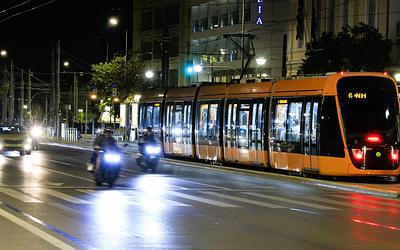 Αλλάζει ο χάρτης του Πειραιά: Η «Ακτή Ποσειδώνος» υποδέχεται το Τραμ