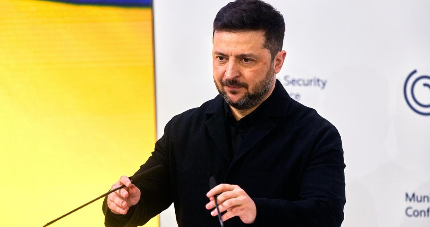 Ζελένσκι: «Κοντά» σε έγγραφο για τον μηχανισμό παρακολούθησης της εκεχειρίας – Άφησε ανοικτό το εδαφικό σε επίπεδο ηγετών