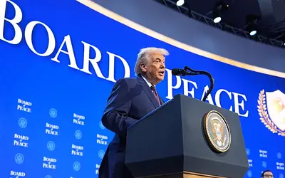 Το «Συμβούλιο Ειρήνης» του Τραμπ: Δισεκατομμύρια, ηχηρές απουσίες και διπλωματικό θρίλερ