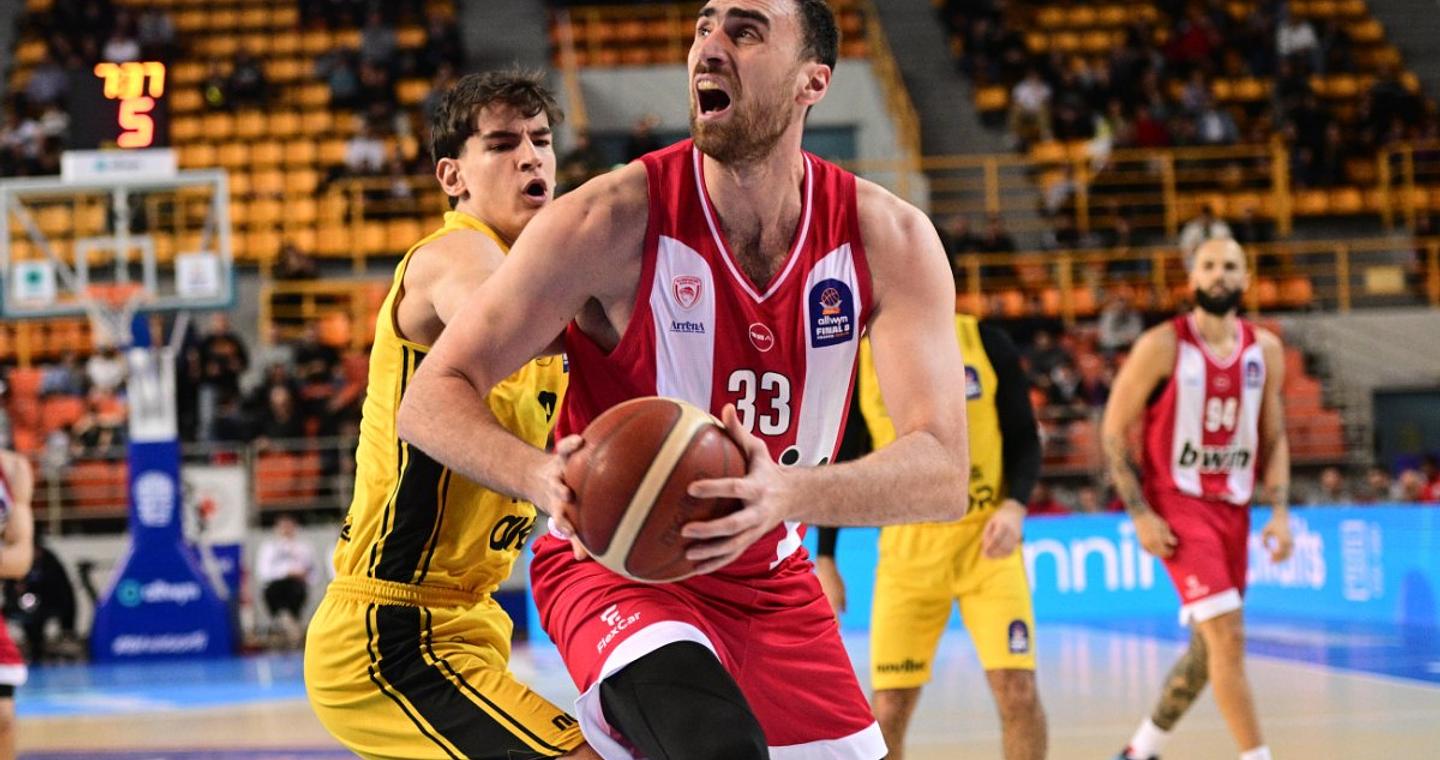 Ολυμπιακός: Κάταγμα ο Μιλουτίνοφ – Χάνει τον τελικό