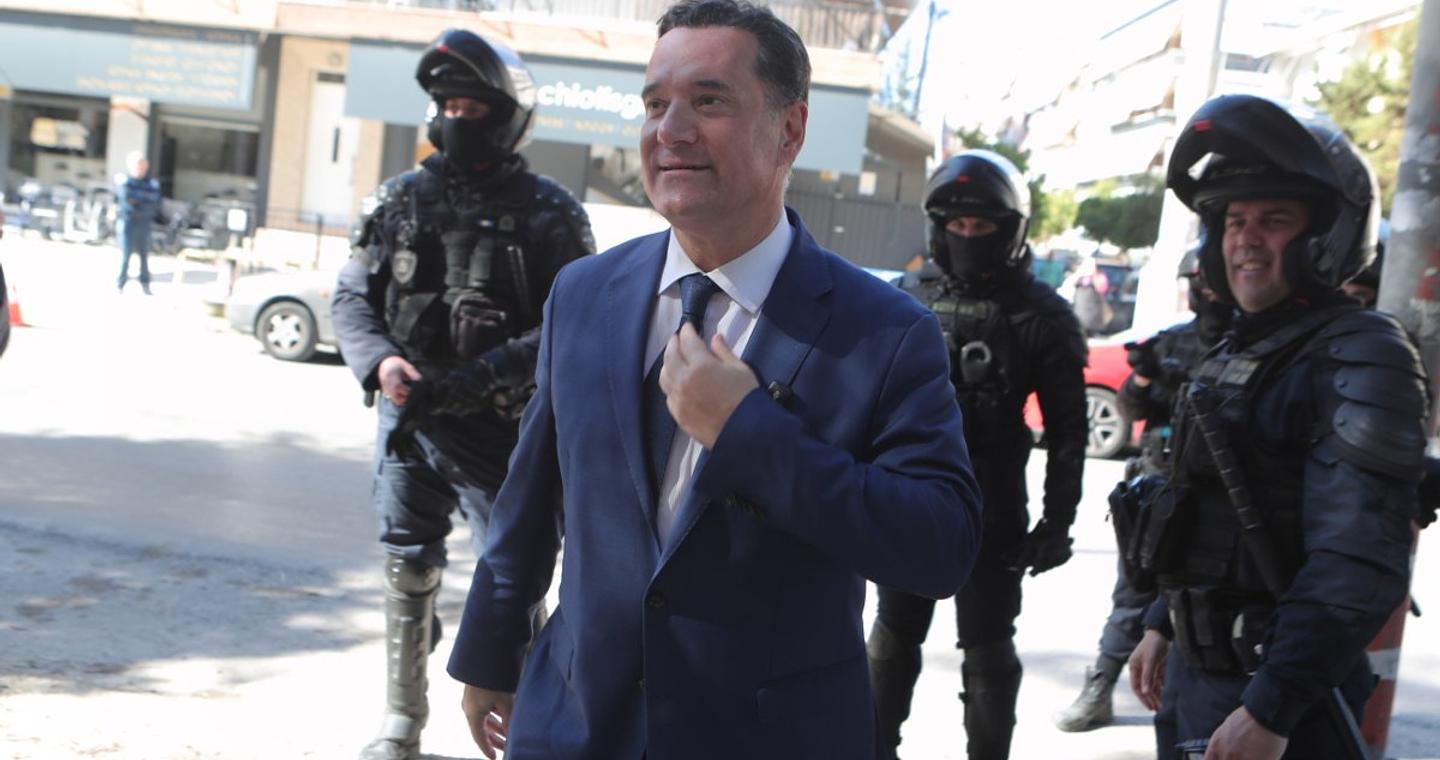 «Θλιβερός πρωταγωνιστής ο Άδωνις Γεωργιάδης σκηνικών αστυνομικής βίας εναντίον γιατρών», τονίζει ο ΣΥΡΙΖΑ