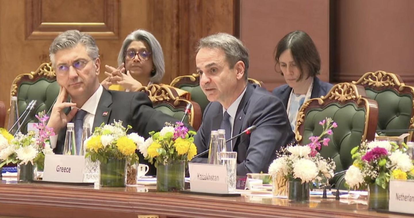 Μητσοτάκης από την Ινδία: H άνοδος της ΤΝ  είναι και πολιτιστική επανάσταση -Να προστατέψουμε τους νέους από τον εθισμό