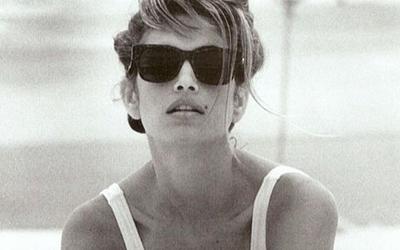 Σίντι Κρόφορντ: Πώς το θρυλικό supermodel «πάγωσε» τον χρόνο στα 60 της