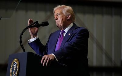 Πολεμικές ιαχές στον Κόλπο: Το ριψοκίνδυνο και αινιγματικό στοίχημα του Τραμπ