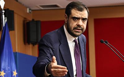 Τι αλλάζει στο πολιτικό σκηνικό: Ο Παύλος Μαρινάκης «ανοίγει τα χαρτιά» του