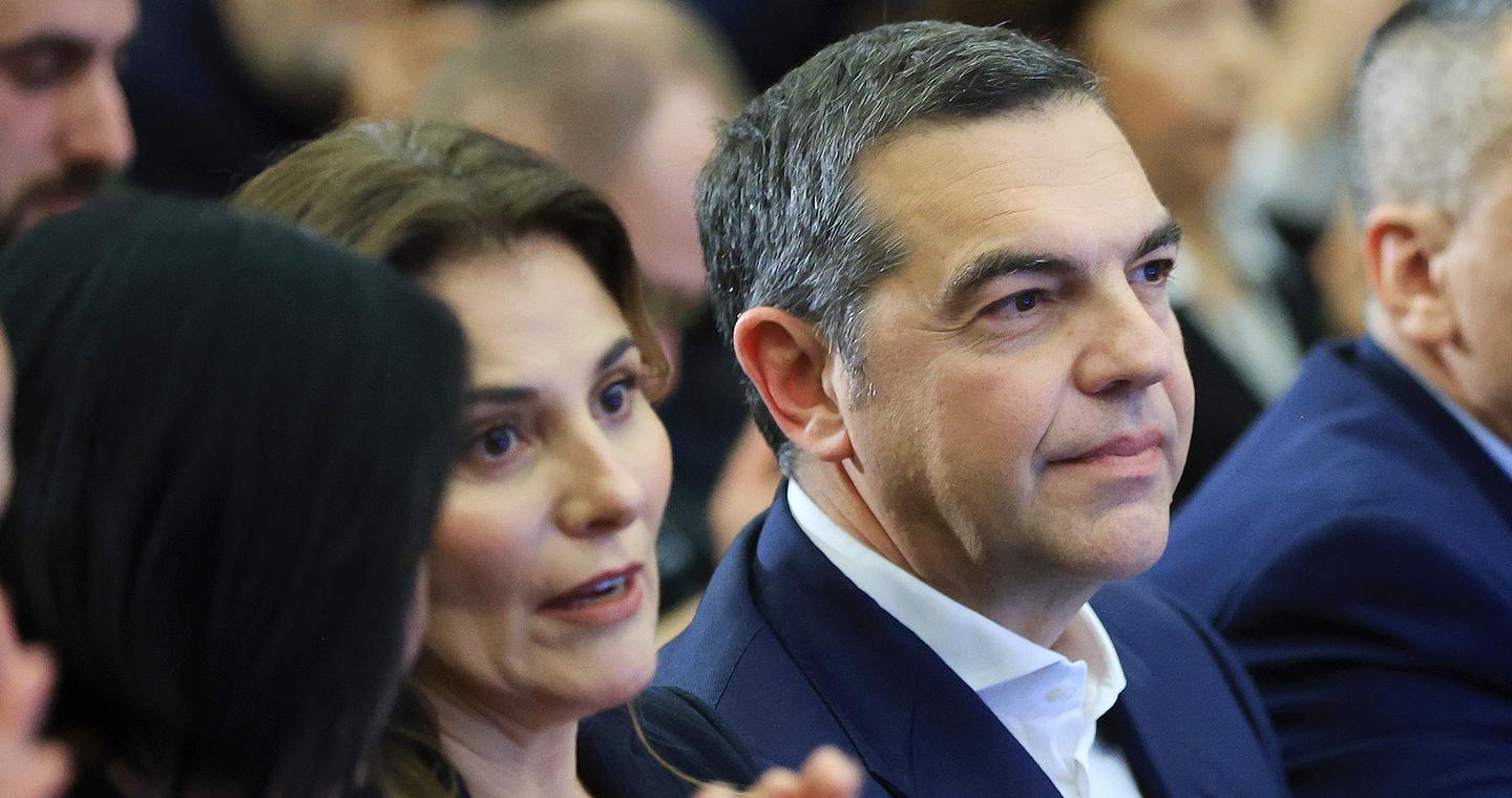 «Νέους και έμπειρους» αναζητεί ο Τσίπρας για το κόμμα του