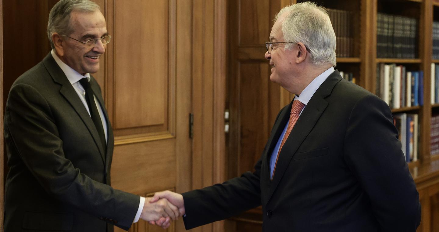 Υπέρ της συμμετοχής στο Συμβούλιο Ειρήνης ο Σαμαράς