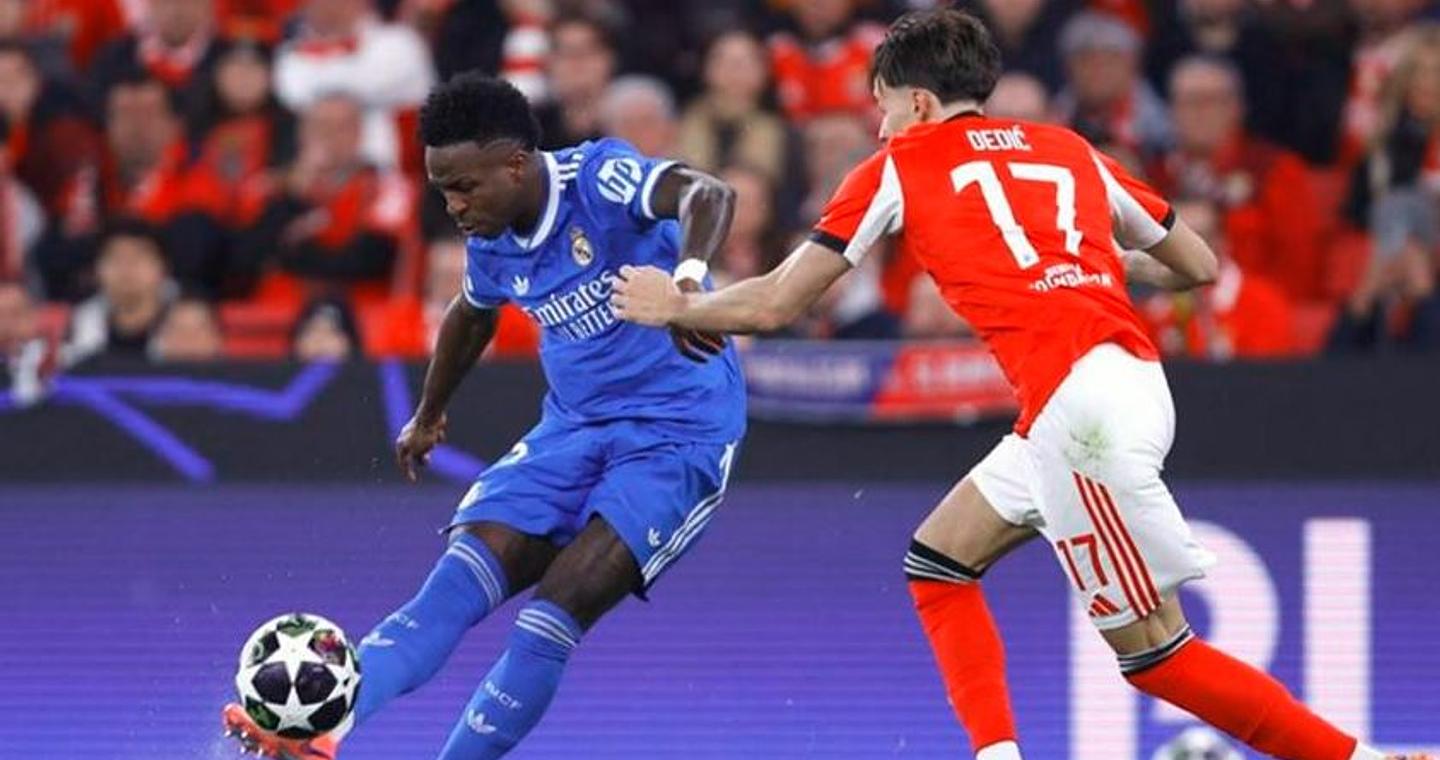 Δεκάλεπτη διακοπή στο Μπενφίκα – Ρεάλ: Ο Βινίσιους σκόραρε και μετά κατήγγειλε ρατσιστική επίθεση (vid)