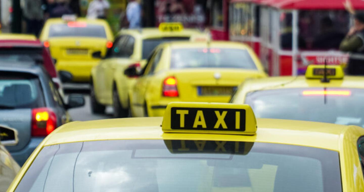 Χωρίς ταξί για δεύτερη ημέρα η Αττική - 48ωρη απεργία προκήρυξε και η Πανελλήνια Ομοσπονδία