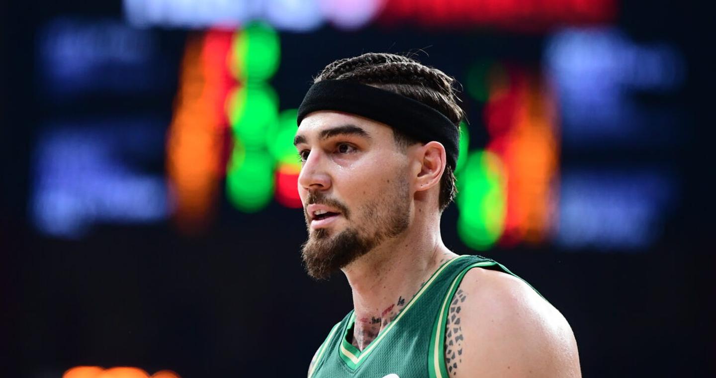 Παναθηναϊκός: Ο Χουάντσο Ερνανγκόμεθ ταλαιπωρείται από ίωση και δεν ταξίδεψε με την αποστολή των πρασίνων