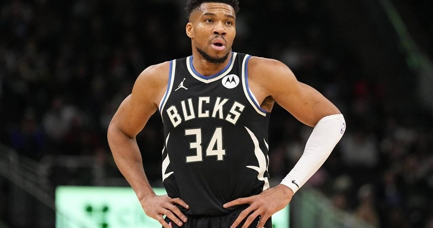 Ο Αντετοκούνμπο «πήρε» θέση για το μέλλον του στους Μπακς (pic)