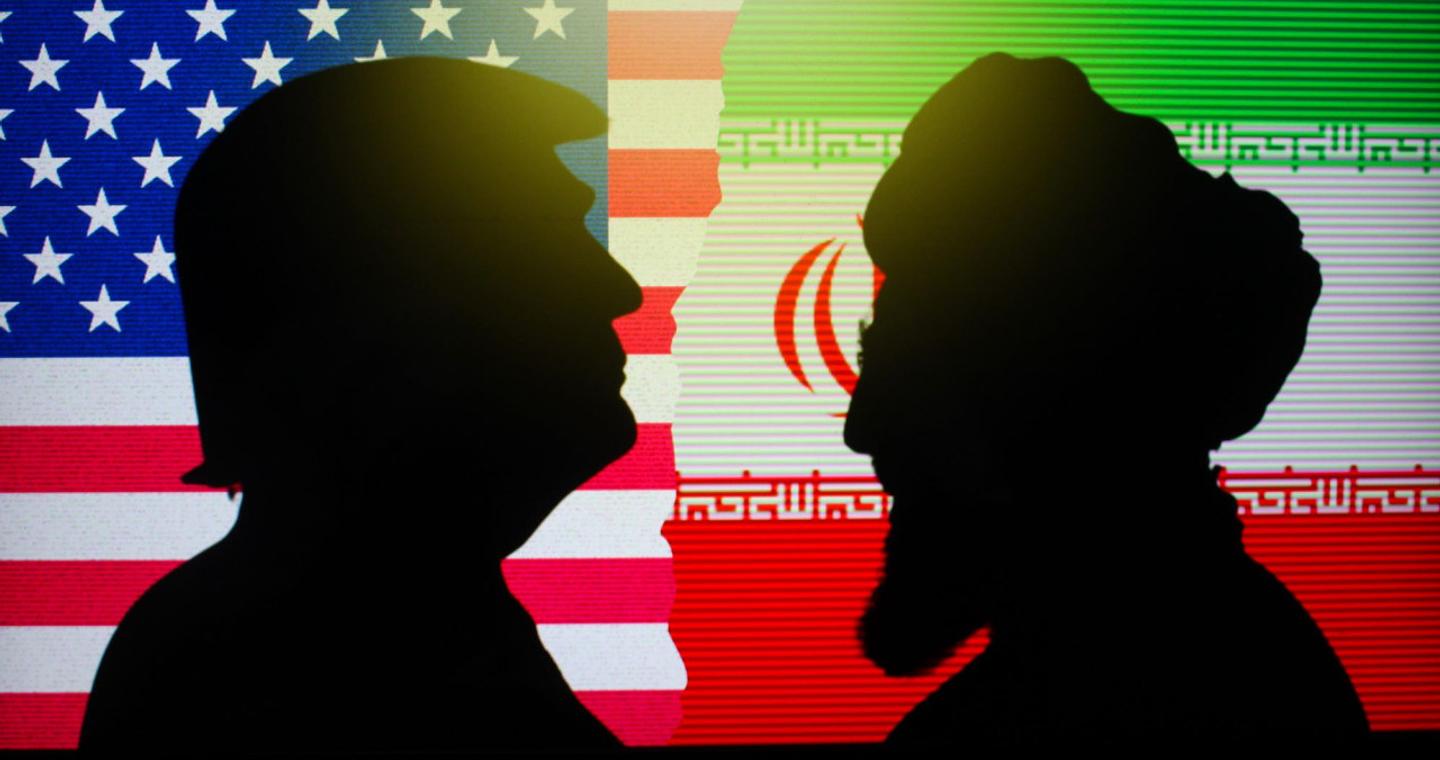 Ο Τραμπ φέρεται να σχεδιάζει επίθεση στο Ιράν «τη Δευτέρα ή την Τρίτη», σύμφωνα με πρώην πράκτορα της CIA