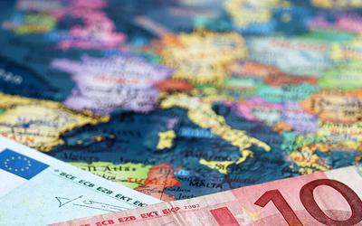 Το ευρώ αντεπιτίθεται: Το σχέδιο που απειλεί την παγκόσμια κυριαρχία του δολαρίου