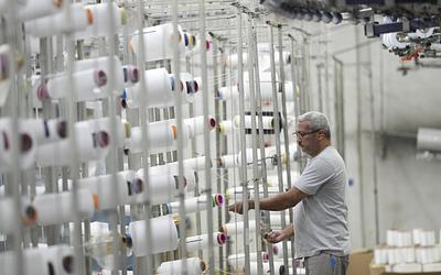 Δασμοί Τραμπ: Το θρίλερ των επιχειρήσεων μετά την ιστορική δικαστική απόφαση