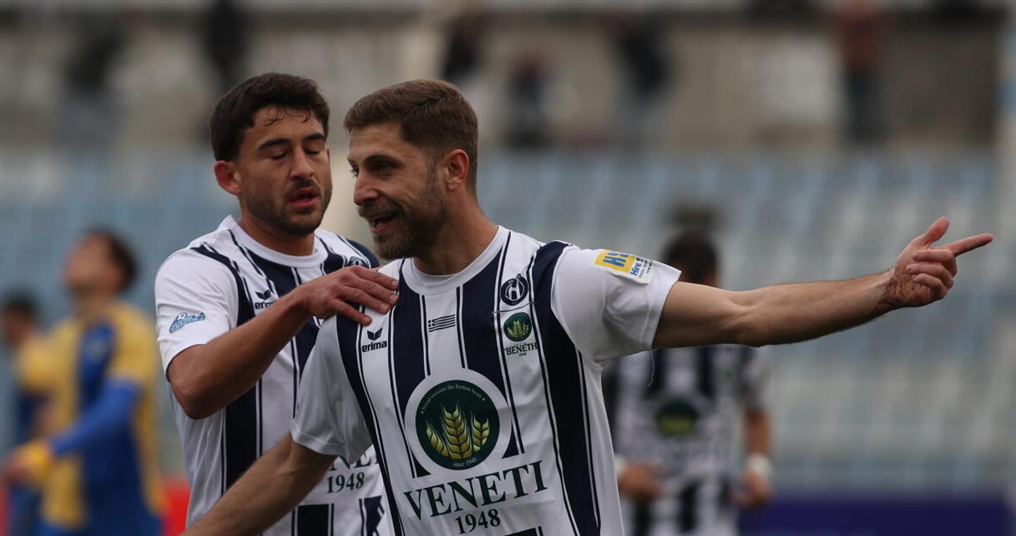 Ο Ηρακλής επιστρέφει στη Super League: Διπλό ανόδου με 10 παίκτες κόντρα στη Νίκη Βόλου