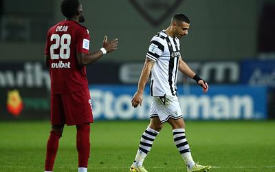 Μπλόκο στη Λάρισα για τον ΠΑΟΚ και νέα δεδομένα στην κορυφή