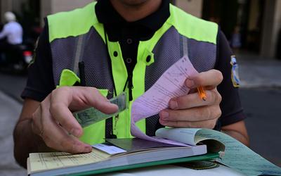 Σαρωτικοί έλεγχοι στη Θεσσαλονίκη: Με 186 χιλιόμετρα την ώρα νεαρός στην εθνική