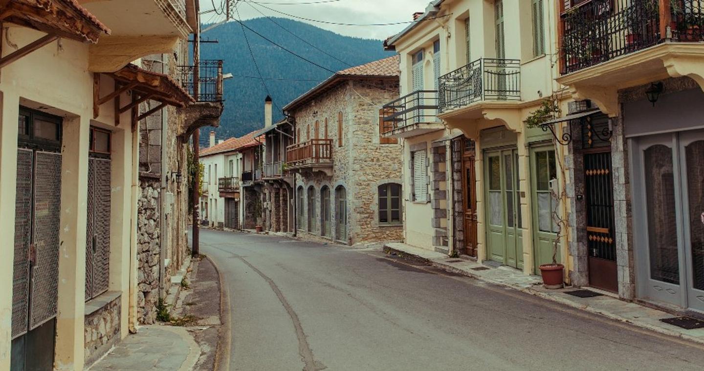 Καθαρά Δευτέρα: Μονοήμερη εκδρομή εκτός Αθηνών και οι καλύτερες διευθύνσεις για τοπ φαγητό με νηστίσιμα