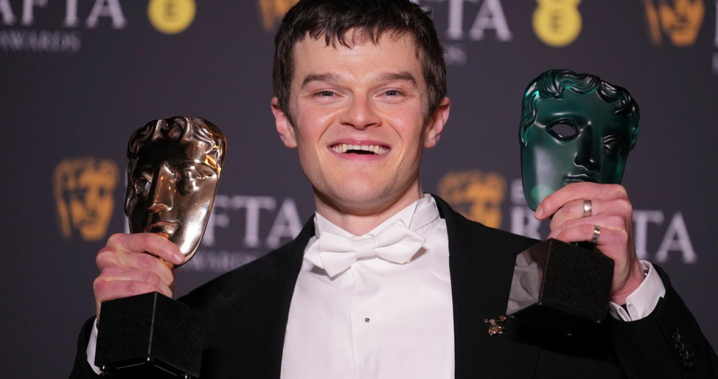 BBC: Το δίκτυο ζήτησε συγγνώμη για τη λέξη «νέγροι» που ακούστηκε ζωντανά κατά τη μετάδοση των BAFTA