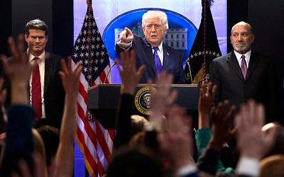 Νέα ανατροπή από Τραμπ: Αυξάνει τους δασμούς στο 15% παγκοσμίως