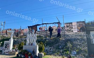 Η Ευρώπη δεν ξεχνά: Μαθητές από 9 χώρες λυγίζουν στα Τέμπη