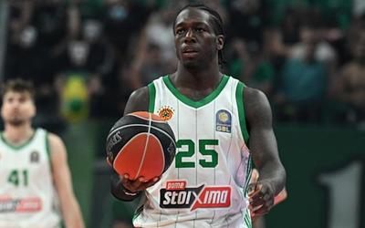 Αγωνία στον Παναθηναϊκό: Τι συμβαίνει με την υγεία του Κέντρικ Ναν