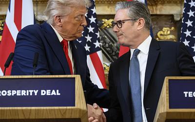 Νησιά Τσάγκος: Η Βρετανία παγώνει τη συμφωνία μετά τις σφοδρές αντιδράσεις Τραμπ