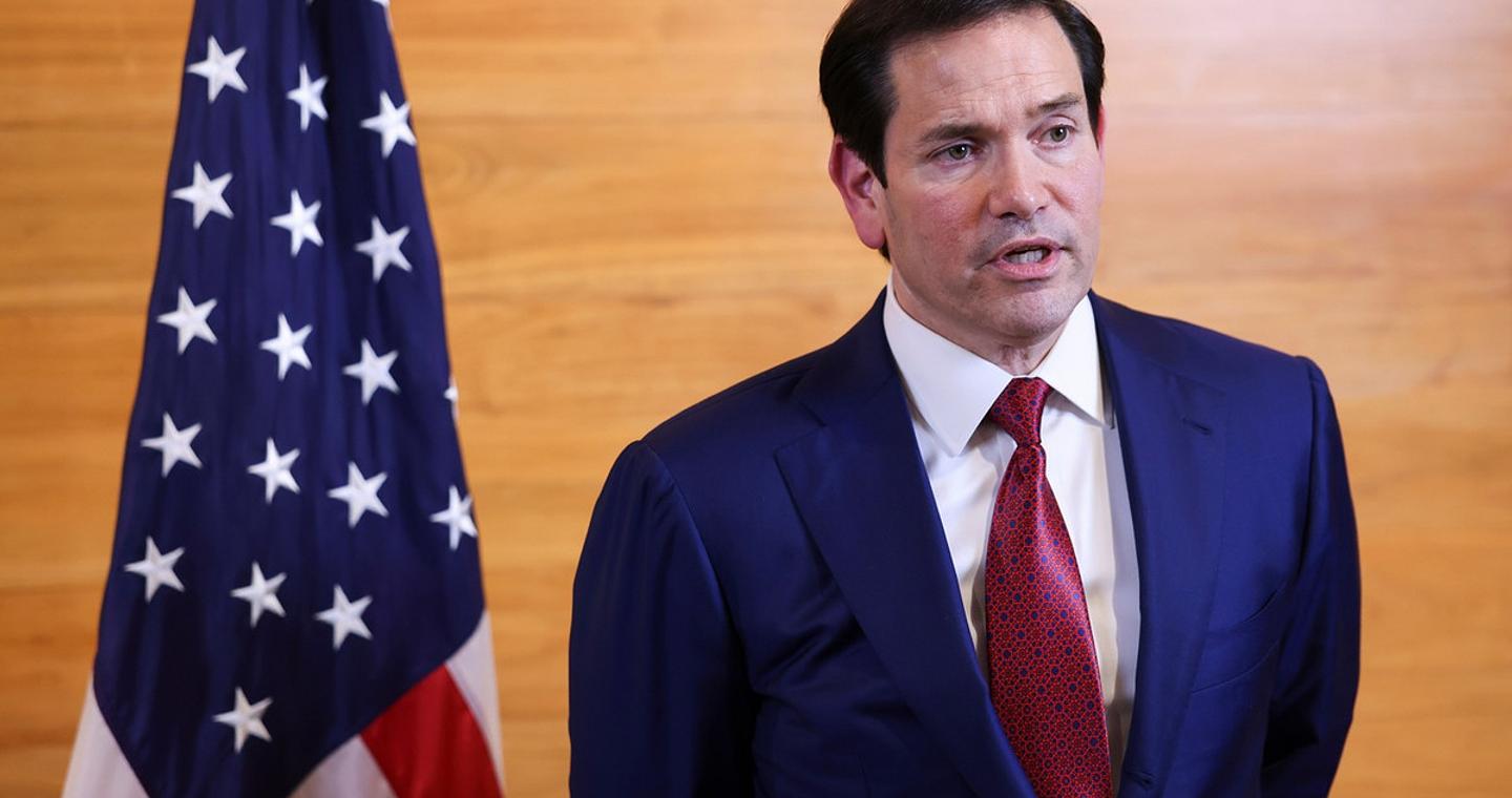 Ο Ρούμπιο πιέζει την Κούβα να «αλλάξει δραματικά» καθώς η οικονομία της χώρας ασφυκτιά