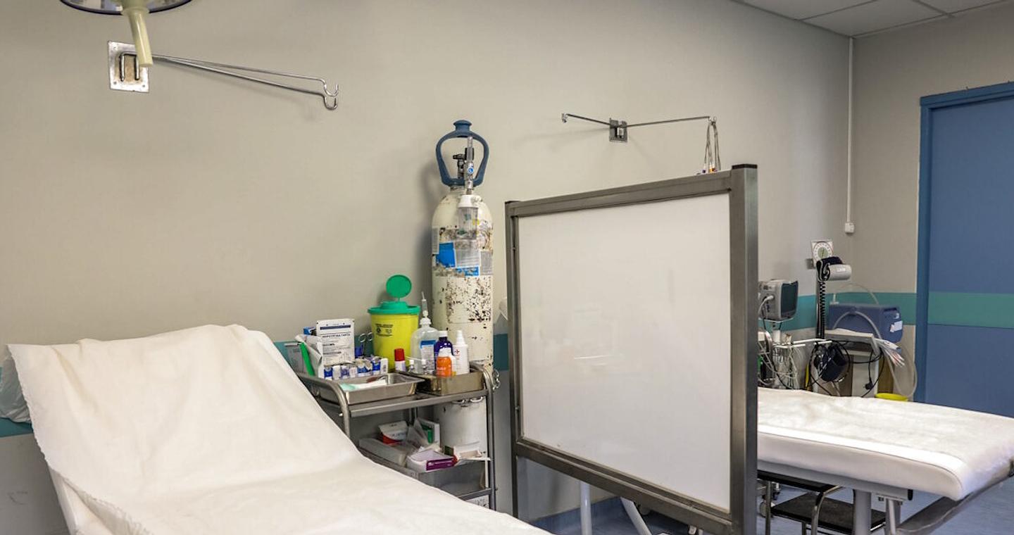 Βόλος: Με ιογενή μηνιγγίτιδα μαθητής δημοτικού - Νοσηλεύεται στο νοσοκομείο