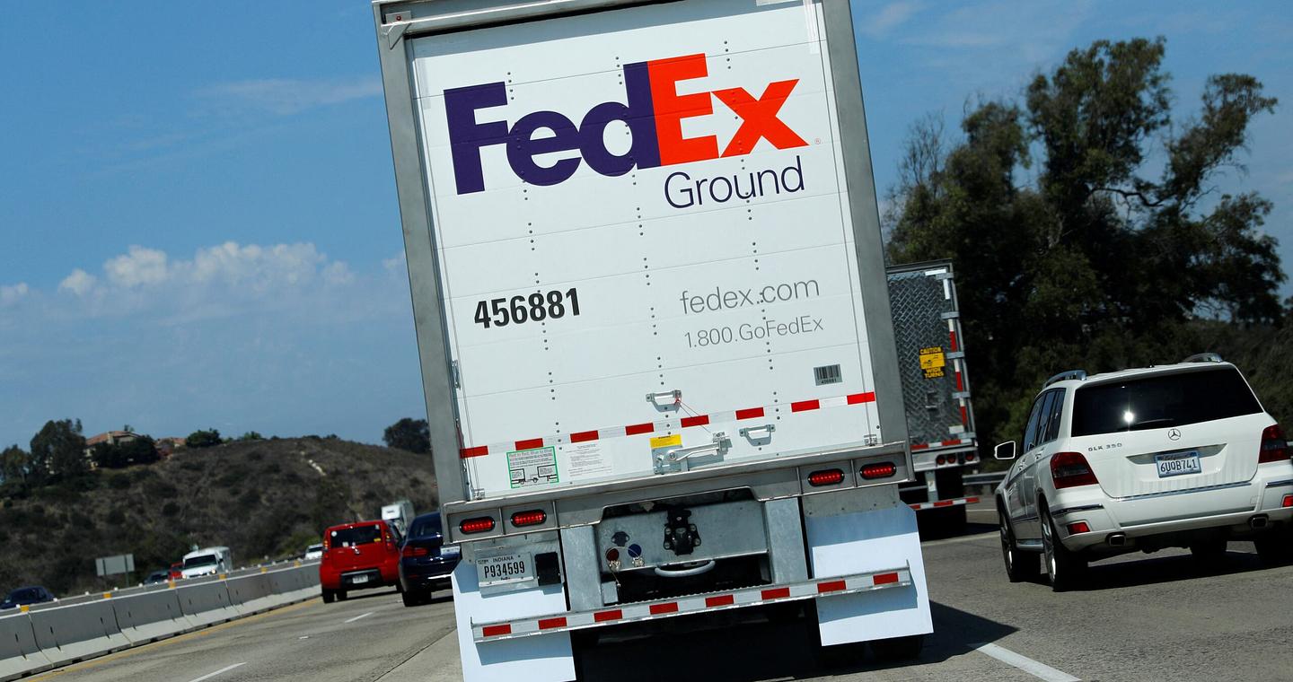 ΗΠΑ: Η FedEx κατέθεσε αγωγή για να της επιστραφούν δασμοί