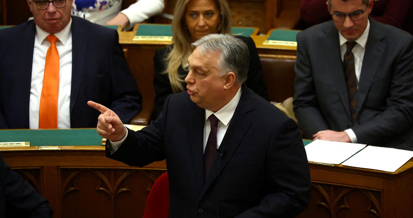 Η Κομισιόν προτείνει μόνιμη απαγόρευση ρωσικού πετρελαίου μετά τις εκλογές στην Ουγγαρία