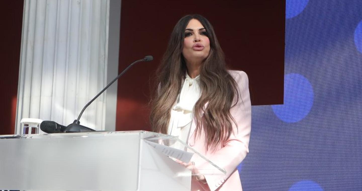 Συνάντηση της Κίμπερλι Γκίλφοϊλ με Αμερικανούς Γερουσιαστές