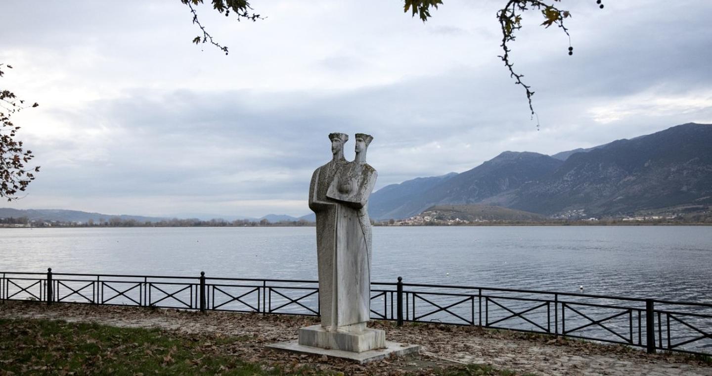 Βροχερός ο καιρός την Τετάρτη – Πού θα «χτυπήσουν» καταιγίδες