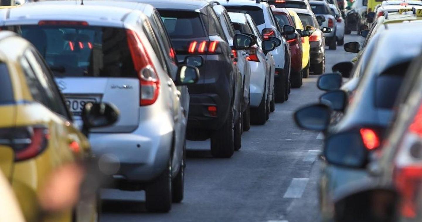 Μποτιλιάρισμα σε Κηφισό και Αττική Οδό – Στο «κόκκινο» η κίνηση στους δρόμους