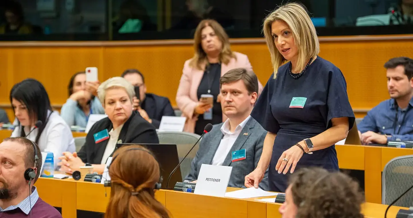 Οι Βρυξέλλες και η διεθνοποίηση του εγκλήματος των Τεμπών