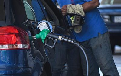 Αποκαλύπτεται το κόστος του πολέμου: Πότε και πόσο ακριβαίνουν τα καύσιμα