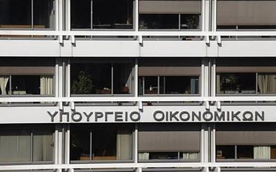 Αποκαλύπτεται το κυβερνητικό σχέδιο για Fuel Pass και νέες επιδοτήσεις