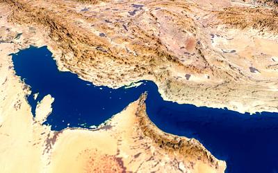 Στις φλόγες το τάνκερ Athe Nova μετά από επίθεση με ιρανικά drones