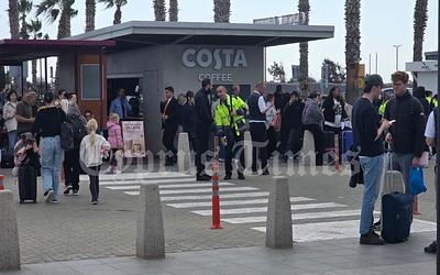 Πολεμικό σκηνικό στην Κύπρο: Όλα όσα συμβαίνουν με τις επιθέσεις και εκκενώσεις