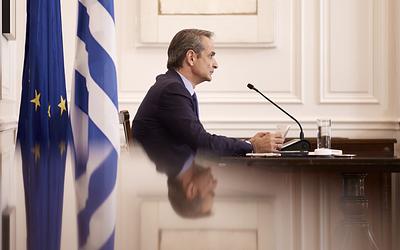 Κρίσιμες επαφές Μητσοτάκη - Ανδρουλάκη και εξελίξεις στη Μέση Ανατολή