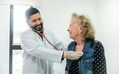 Αποκαλύπτονται οι νέες οδηγίες για την καρδιά: Τι αλλάζει στους εμβολιασμούς