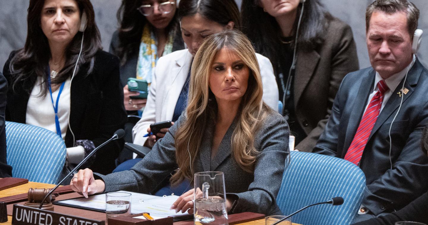 Μελάνια Τραμπ στο Συμβούλιο Ασφαλείας: «H ειρήνη δεν χρειάζεται να είναι εύθραυστη»