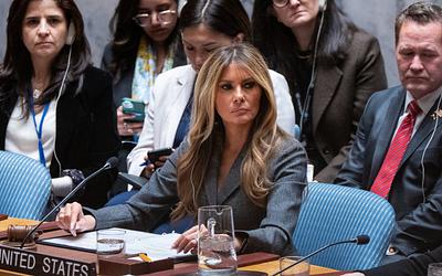 Ιστορική στιγμή στον ΟΗΕ: Η Μελάνια Τραμπ στο τιμόνι του Συμβουλίου Ασφαλείας