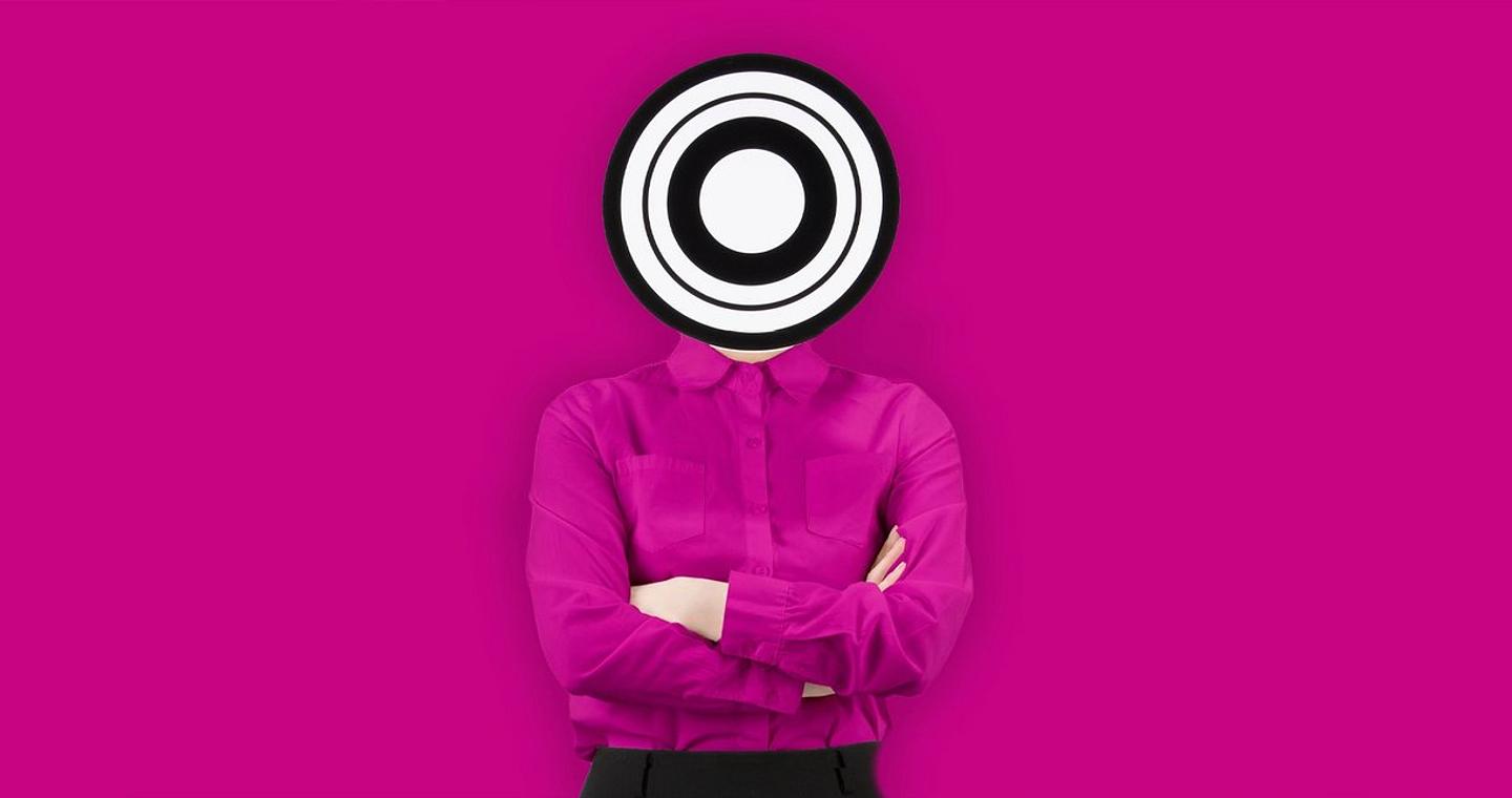 Στρατηγικός σχεδιασμός υπερστοχευμένων θεραπειών για νεανικό πρόσωπο χωρίς χειρουργείο