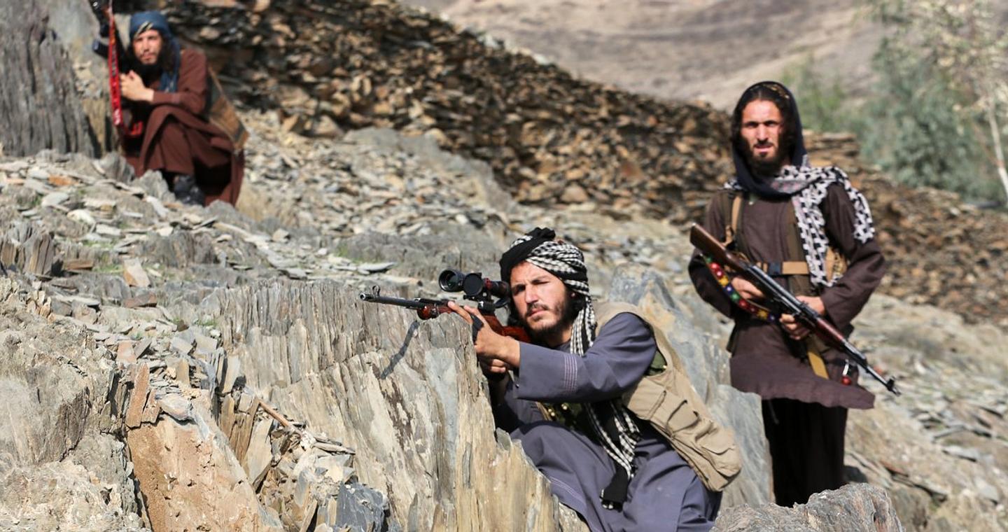 «Ανοιχτός πόλεμος» Αφγανιστάν-Πακιστάν: Οι Ταλιμπάν εκτόξευσαν drones, εκατοντάδες απώλειες, τι συμβαίνει